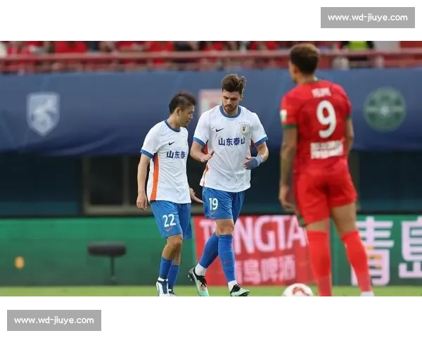 中超第十七轮焦点战长春亚泰主场迎战广州富力全力争胜关键较量夜